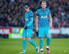 博格巴助攻曼联客胜纽卡斯尔，英超积分追赶(曼联获争议点球!博格巴绊倒自己造点 对手怒了)