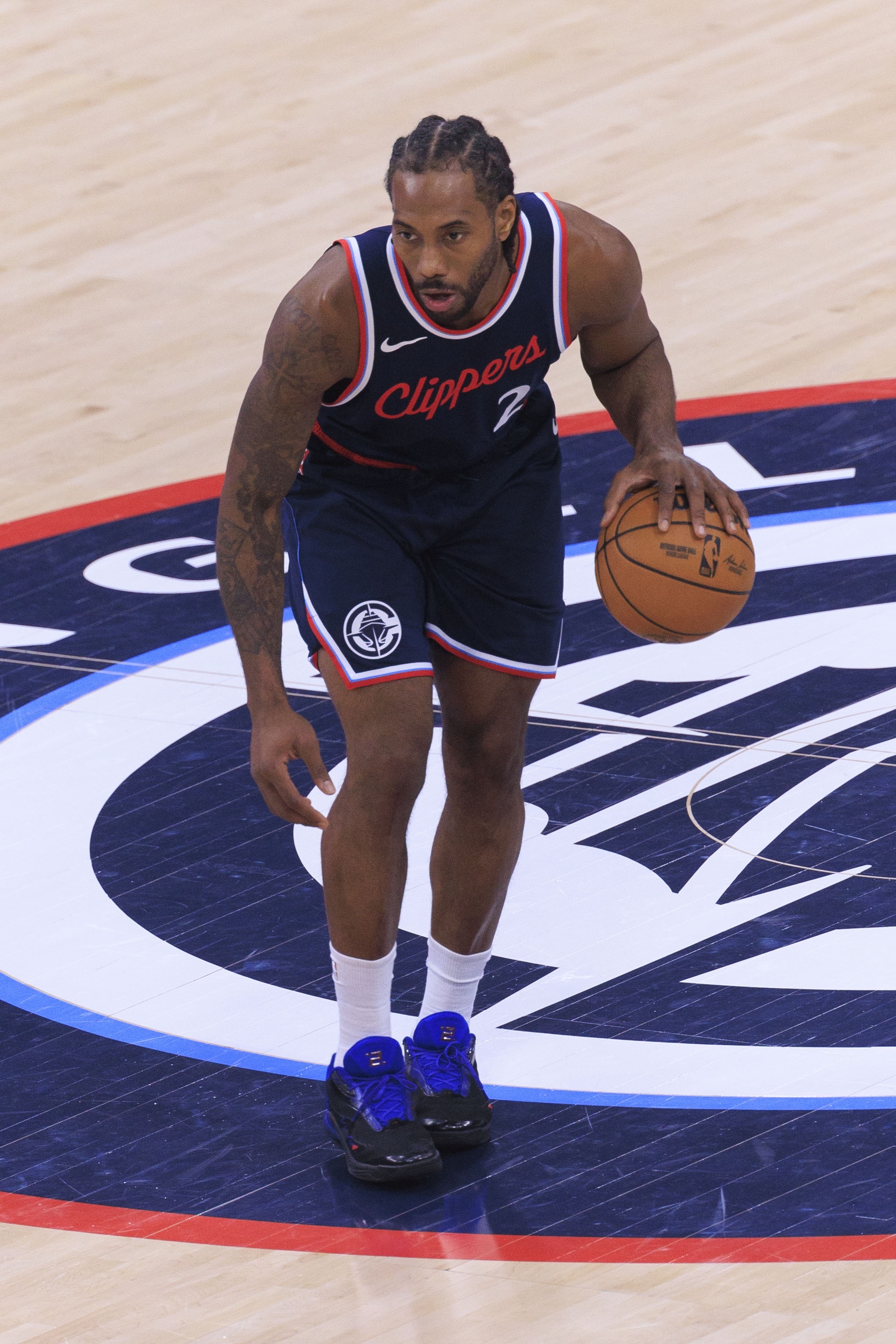 九州娱乐官网-顶级球星亮相比赛场，带来绝佳表现